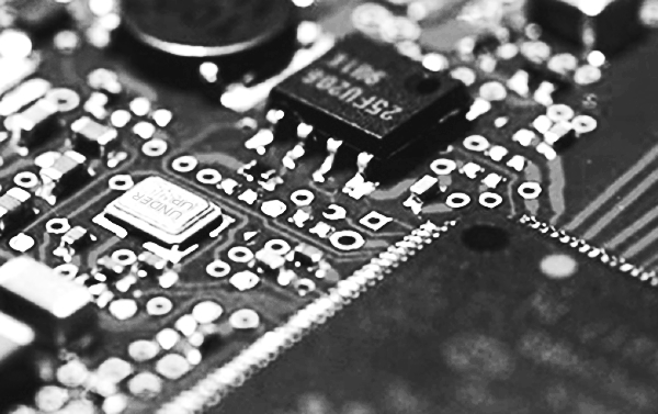 パソコン修理のアンダーアップトップ白黒画像